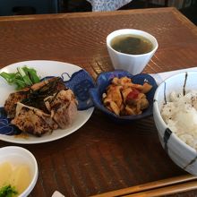 チキンランチ　ライス大盛