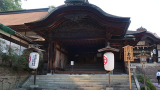 ここでも御守りが買えます