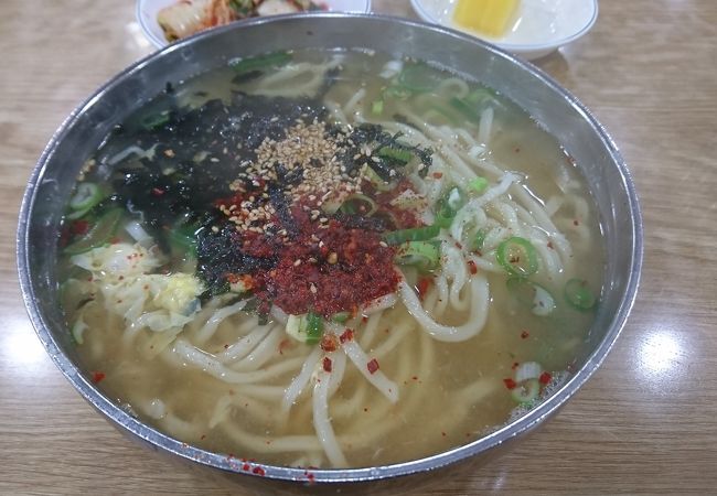 ソムンナンカルククス