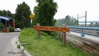 トニー ノウルズ コースタル トレイル