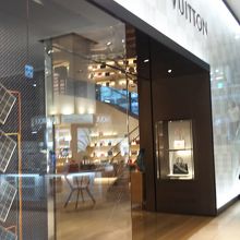 ルイヴィトン