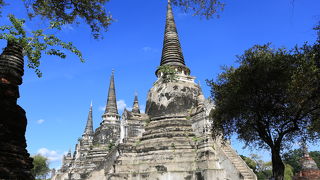 3本の仏塔が目印の寺院跡(2018年月)