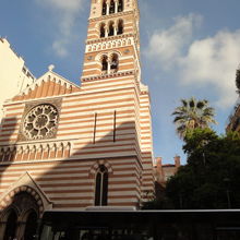 通りでも、目立っています