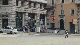 バルベリーニ駅