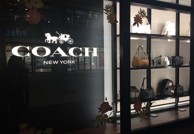 コーチファクトリー ジャズドリーム長島店 クチコミ アクセス 営業時間 桑名 長島 フォートラベル コーチファクトリー ジャズドリーム長島店 クチコミ アクセス 営業時間 桑名 長島 フォートラベル