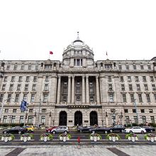 堂々とした建物