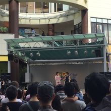 お笑い芸人ライブ