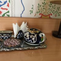 滞在中何度も頂いたサービスのお茶