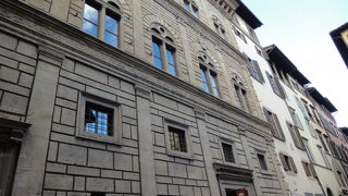 ルチェッライ宮