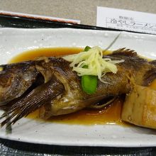 いい味付けのメバル料理