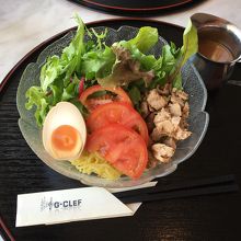 冷やしサラダ麺