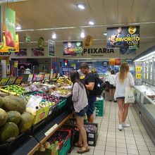 そんなに広くない。