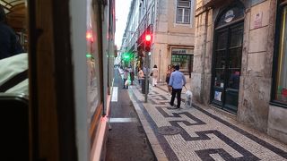 トラムが走る通り