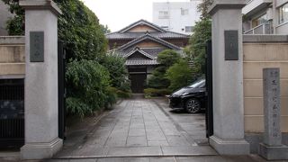 浄土宗の寺院です。