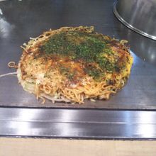 そば入りお好み焼き