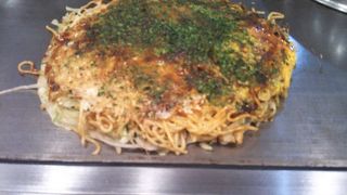 人気のお好み焼き店