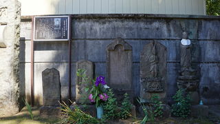 敢えて言えば門前の庚申供養塔が見どころでしょう