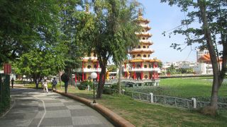 龍虎塔があります