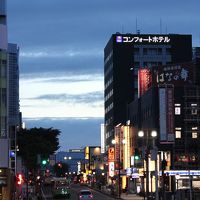 秋田駅前からホテルが見えます