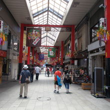 比較的観光客が少ないエリアです。