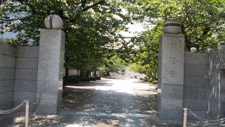 曹洞宗の寺院です。