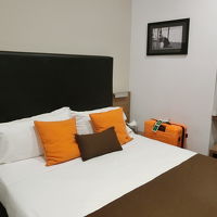 こじんまりとしたお部屋です。