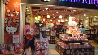 世界に誇るハローキティ