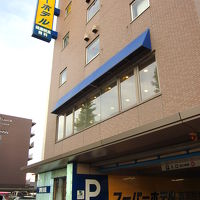 意外にコンパクトな新潟店？