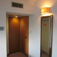 ドアの位置と客室の作りが珍しい？…