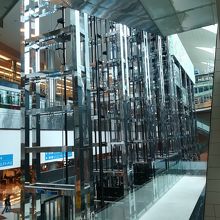 エレベーターがかっこいい