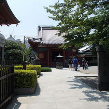 入り口からの景観です。