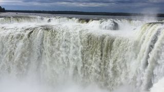 イグアスの滝～マイナスイオンたっぷり