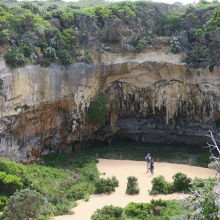 反対側の洞窟