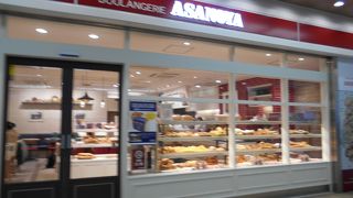 池袋駅の構内に入っている軽井沢の名店