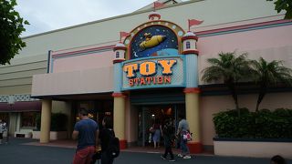 ディズニーのおもちゃ屋さん
