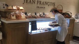 バケットの食感がたまらない美味しさ