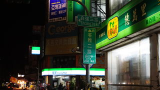 自強夜市 (苓雅夜市) 交通規制のない夜市