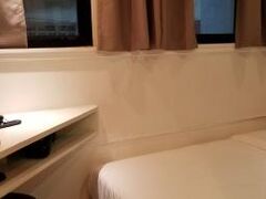 ホーミー イン 写真