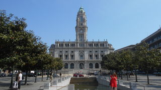 歴史地区の北の端。内部も一見の価値あり。