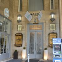 ホテル入り口。