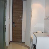 シャワーとトイレが、別れているので、リラックスできる客室です