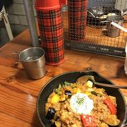 キャンプの時のカレーのようなお店