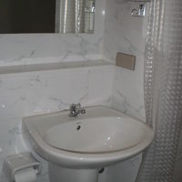 洗面台もきれいです。白色なので、特に、きれいに感じます。