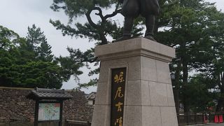 松江城築城に尽力した男