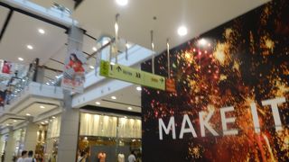 カジュアルなお店が多いです。