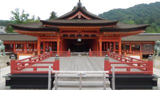 写真を撮るために造ったような舞台です