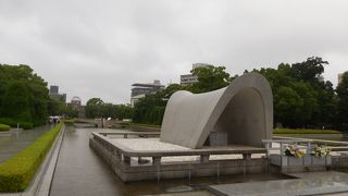 毎年平和記念式典が開催されています。