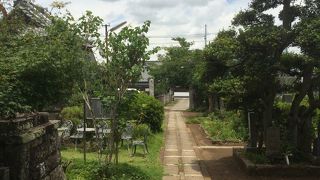 金銅地蔵菩薩像あり