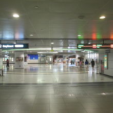 ベイフロント駅 (MRT)