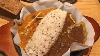 町のカレー屋さん